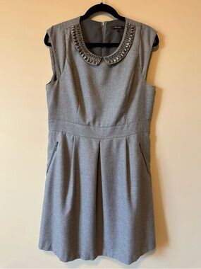 RW&CO. Gray Sleeveless Jewel-Collar Fit-and-Flare Dress